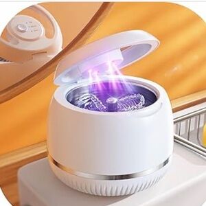 White Ultrasonic Cleaner